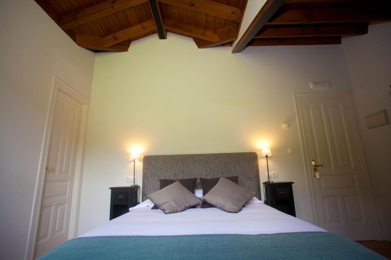 Hotel Casona De Indias à Piloña Extérieur photo