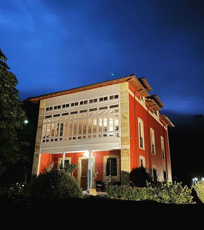 Hotel Casona De Indias à Piloña Extérieur photo