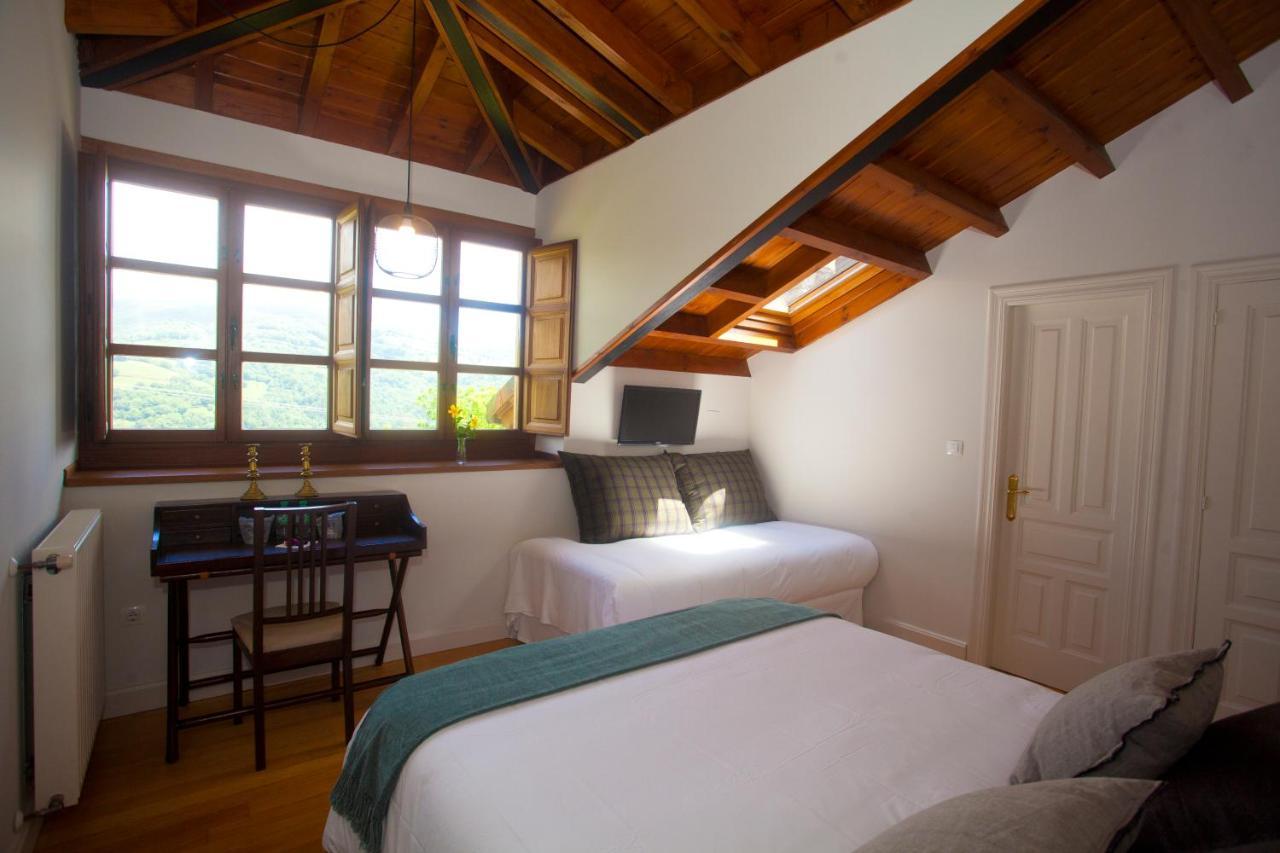 Hotel Casona De Indias à Piloña Extérieur photo