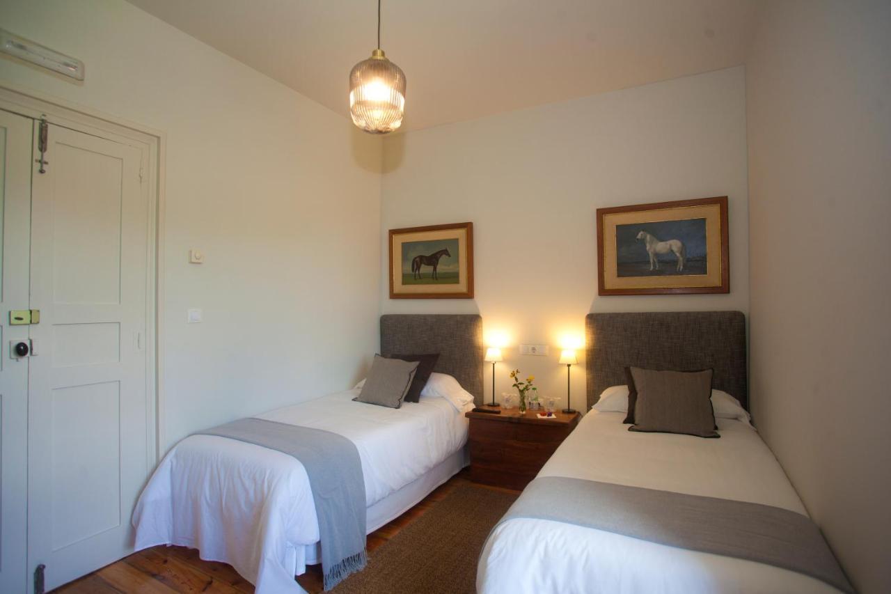 Hotel Casona De Indias à Piloña Extérieur photo
